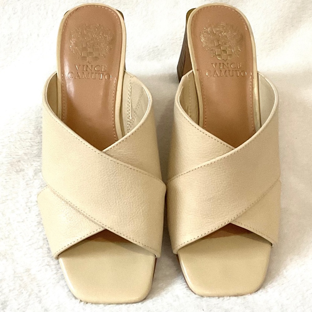 TAN VINCE CAMUTO HEMILA LEATHER CROSSOVER SLIP ON BLOCK HEEL SANDAL SZ  7.5M/38 - Picture 3 of 13